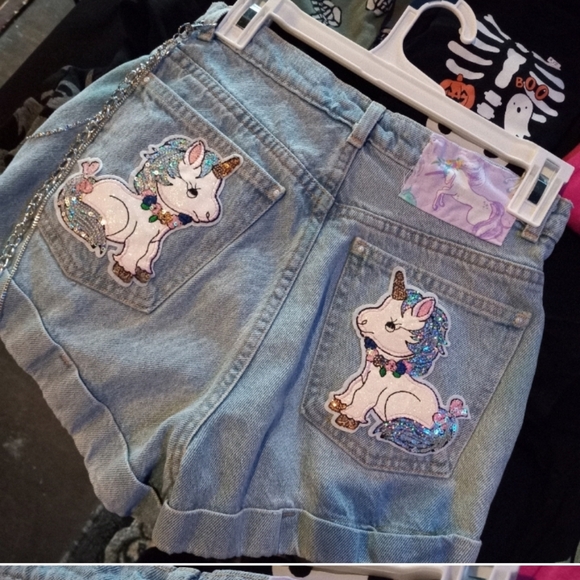 Fandom themed OOAK customized denim shorts! Spring drop! PRICE FIRM! - Picture 16 of 16
